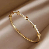 Elegant bright golden bracelet