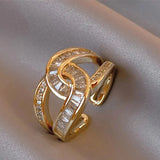 Knotted elegant ring
