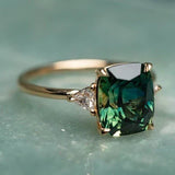Vintage-Inspired Green Gemstone Gold Ring